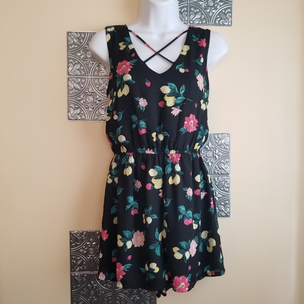 Floral & Lemons Print Shorts Romper Sz S
